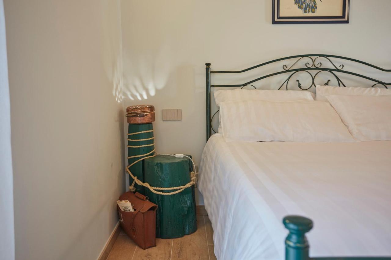 Agriturismo Nido Delle Rondini Macerata Buitenkant foto